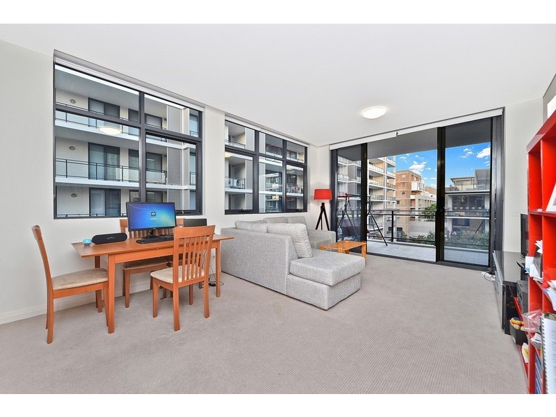 411/18 Corniche Drive, Wentworth Point NSW 2127