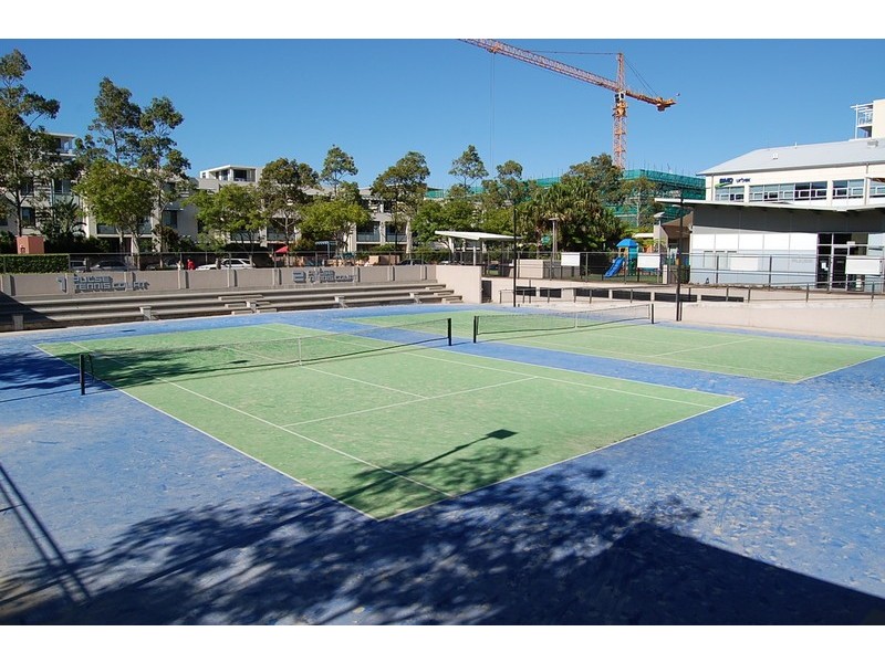 641/2 The Crescent, Wentworth Point NSW 2127