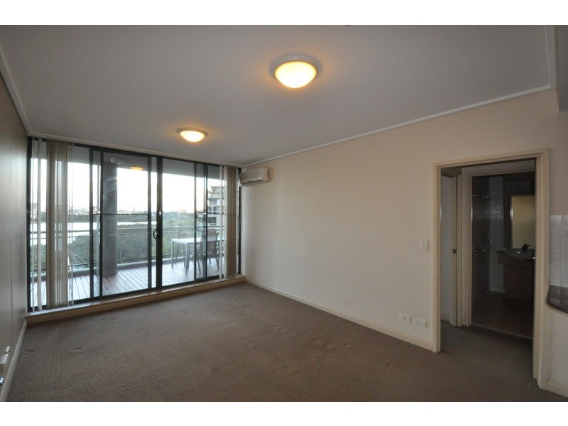 41/27 Bennelong Parkway, Wentworth Point NSW 2127