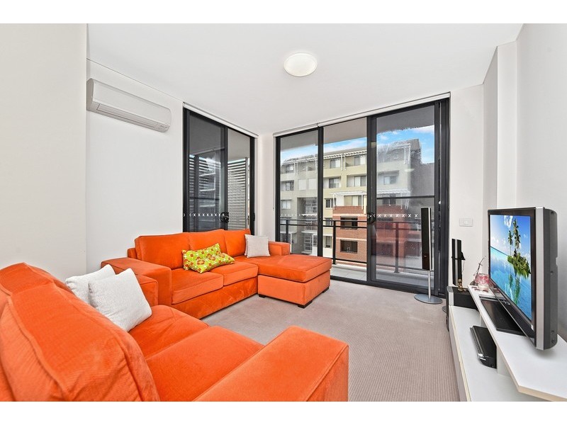 441/17 Marine Parade, Wentworth Point NSW 2127