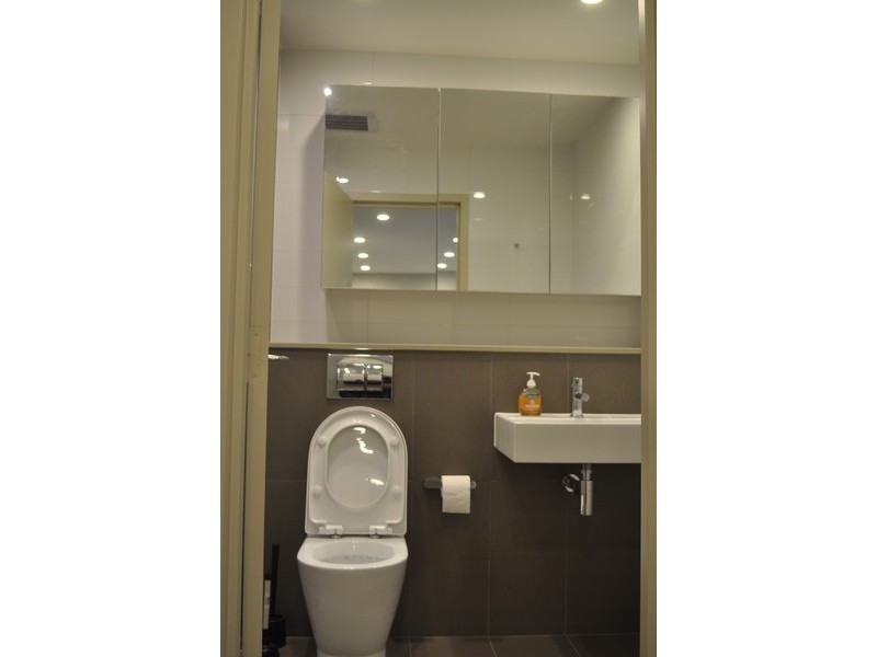 202/8 Marine Parade, Wentworth Point NSW 2127