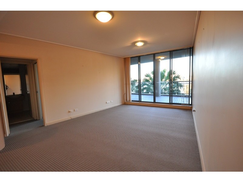 113/27 Bennelong Parkway, Wentworth Point NSW 2127