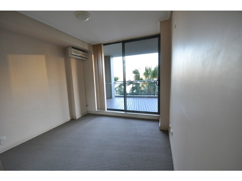 113/27 Bennelong Parkway, Wentworth Point NSW 2127