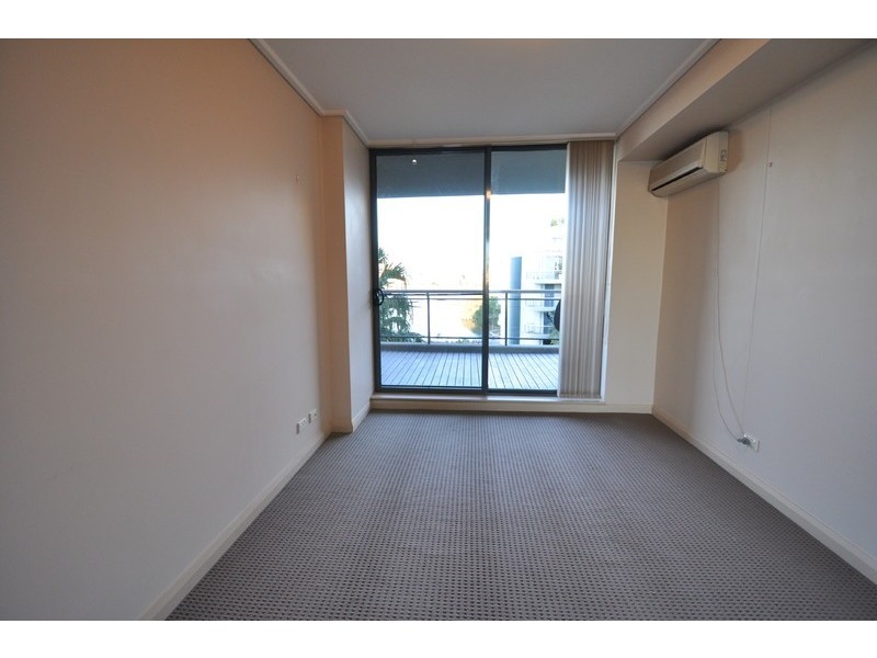 113/27 Bennelong Parkway, Wentworth Point NSW 2127