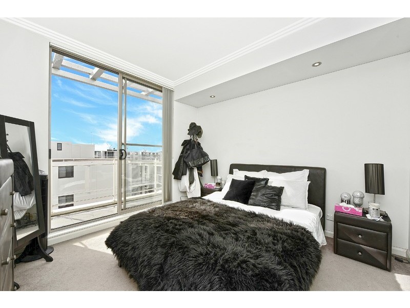 812/21 Hill Road, Wentworth Point NSW 2127