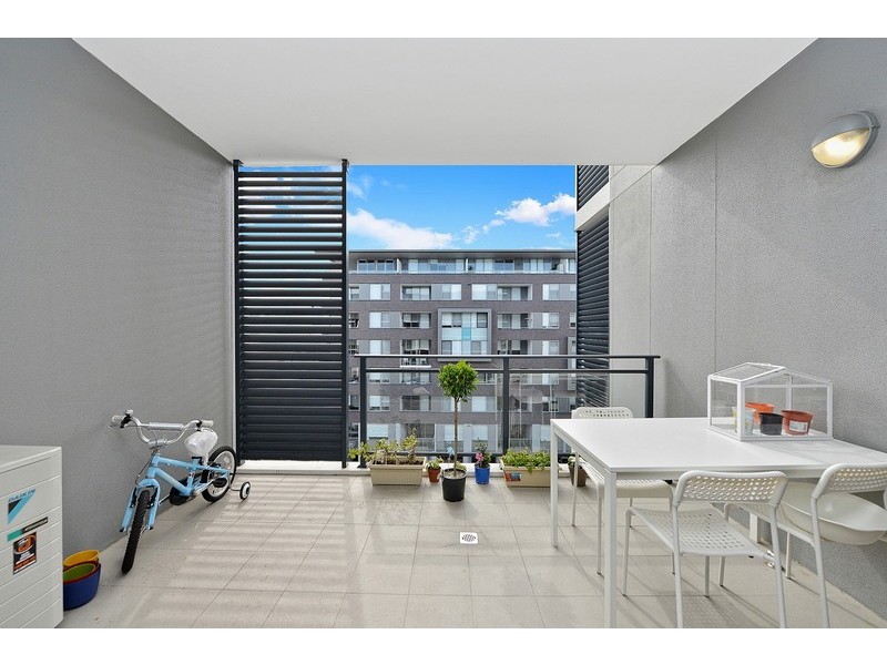 614/14 Baywater Drive, Wentworth Point NSW 2127