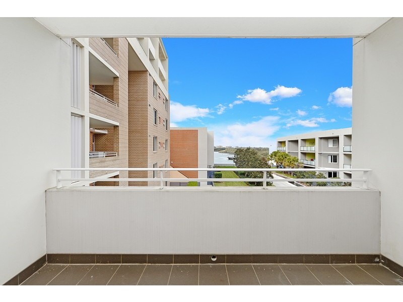 542/2 The Crescent, Wentworth Point NSW 2127