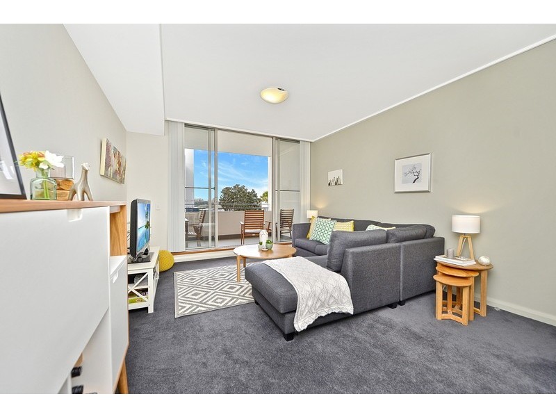 542/2 The Crescent, Wentworth Point NSW 2127