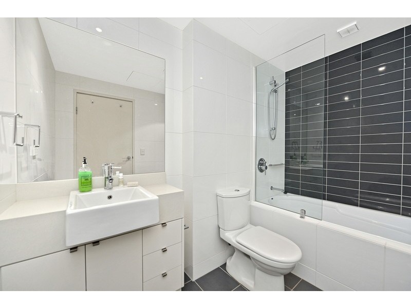 542/2 The Crescent, Wentworth Point NSW 2127