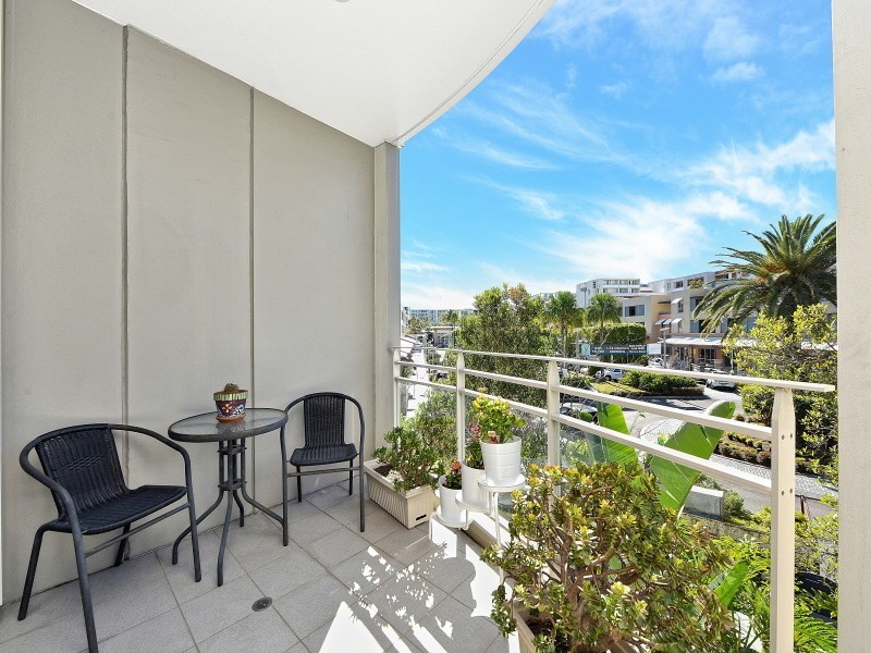 211/1 The Piazza, Wentworth Point NSW 2127