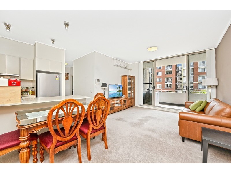 317/37 Amalfi Drive, Wentworth Point NSW 2127