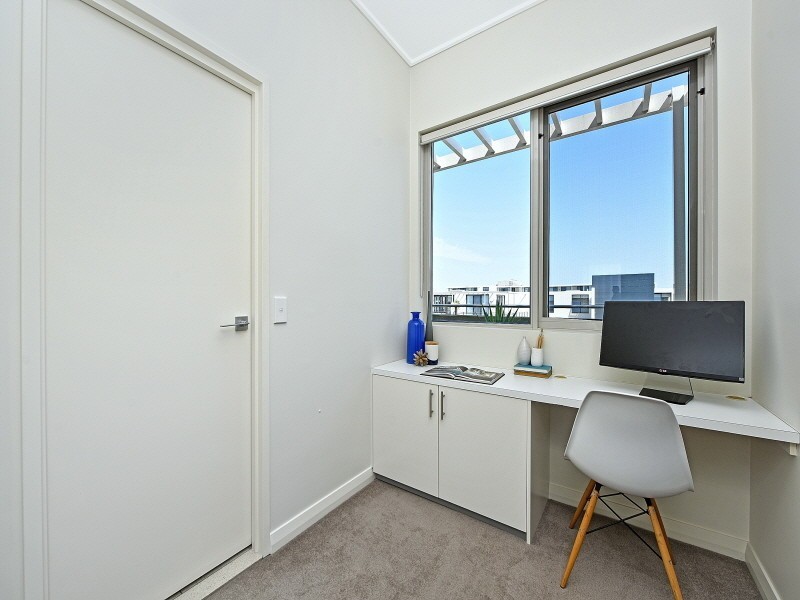 616/16 Marine Parade, Wentworth Point NSW 2127