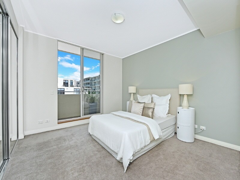 616/16 Marine Parade, Wentworth Point NSW 2127