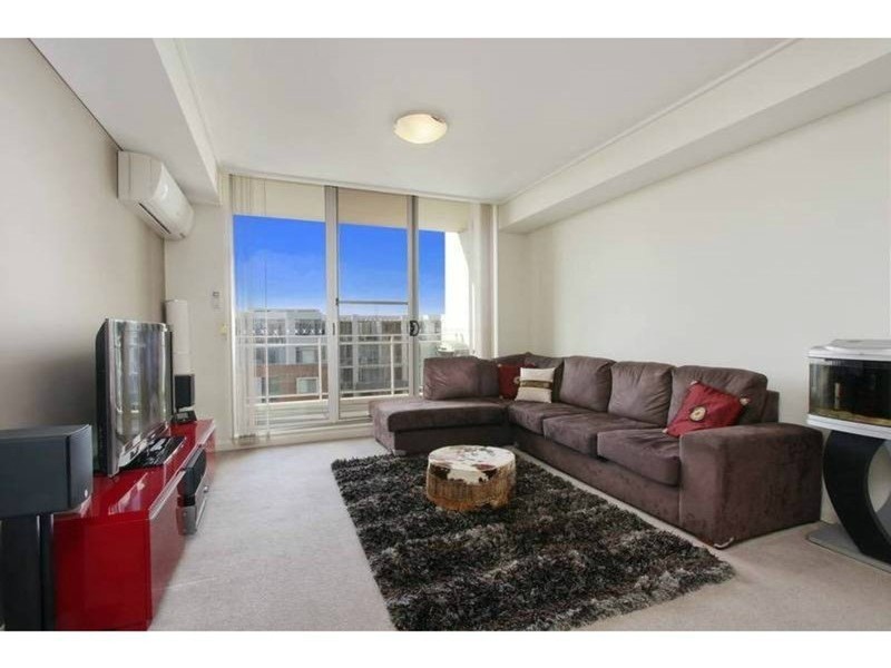 803/19 Hill Road – Sorrento, Wentworth Point NSW 2127