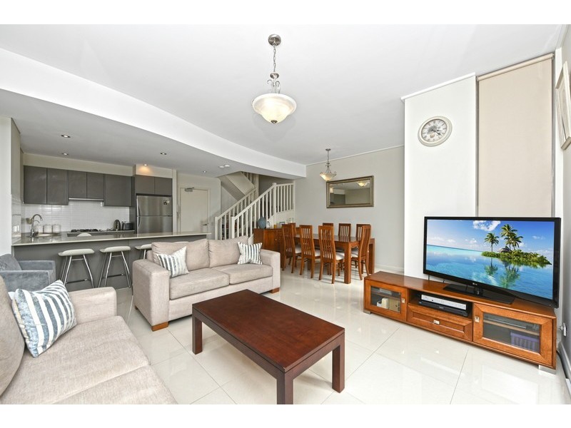 102/19 Hill Road, Wentworth Point NSW 2127