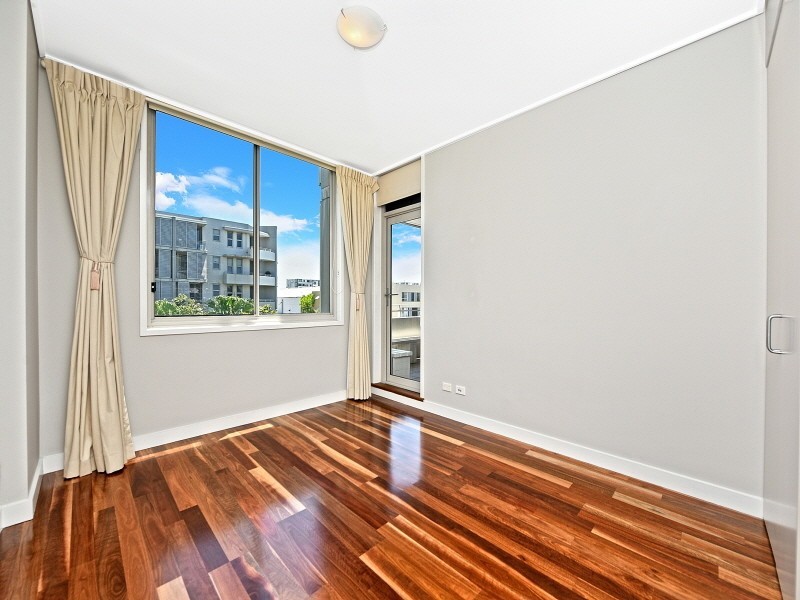 309/2 The Piazza, Wentworth Point NSW 2127