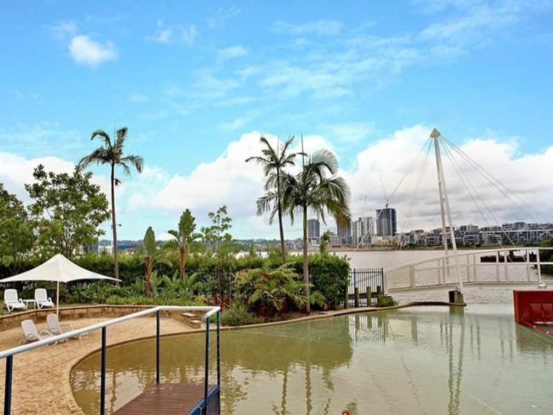 113/27 Bennelong Parkway, Wentworth Point NSW 2127