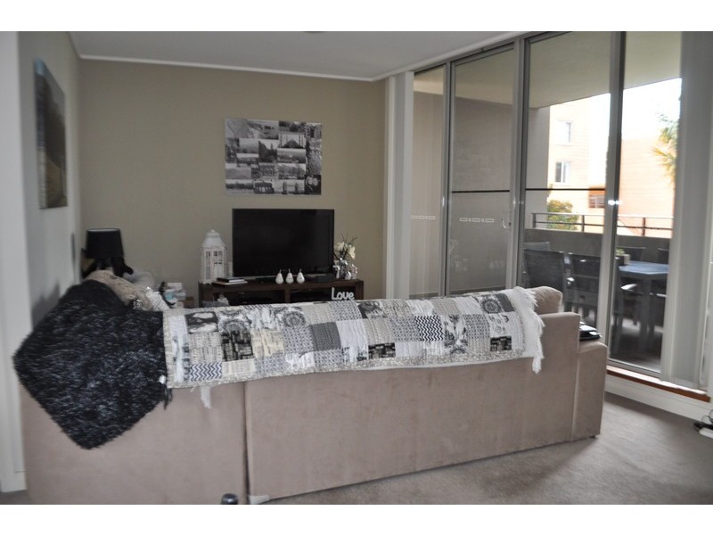 494/4 The Crescent, Wentworth Point NSW 2127