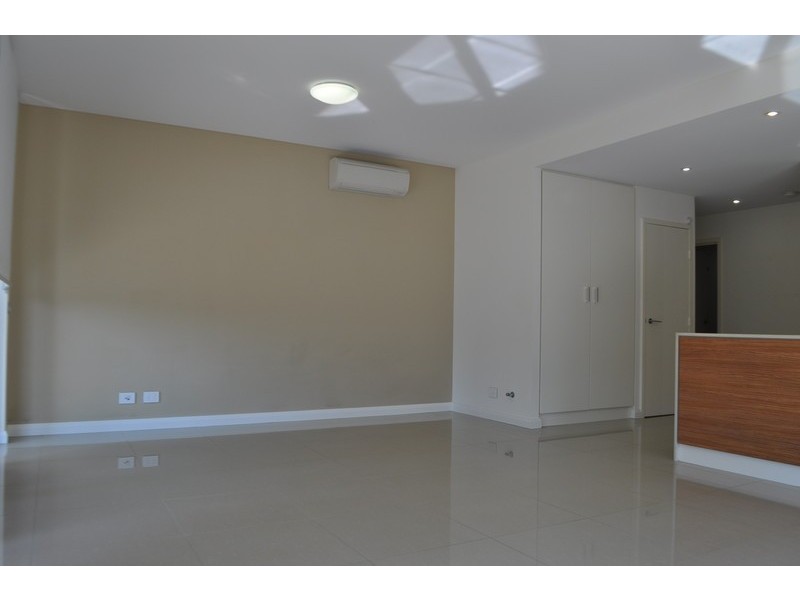 122/26 Baywater Drive, Wentworth Point NSW 2127