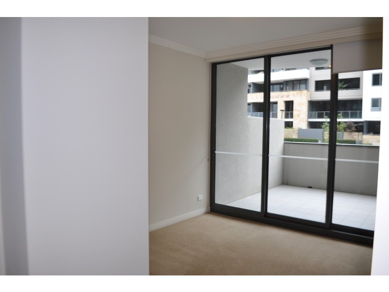 305/1 Footbridge Boulevard, Wentworth Point NSW 2127