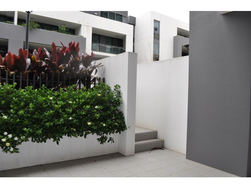 305/1 Footbridge Boulevard, Wentworth Point NSW 2127