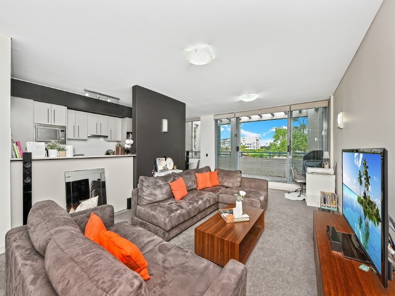 305/5 Corfu – Stromboli Strait, Wentworth Point NSW 2127