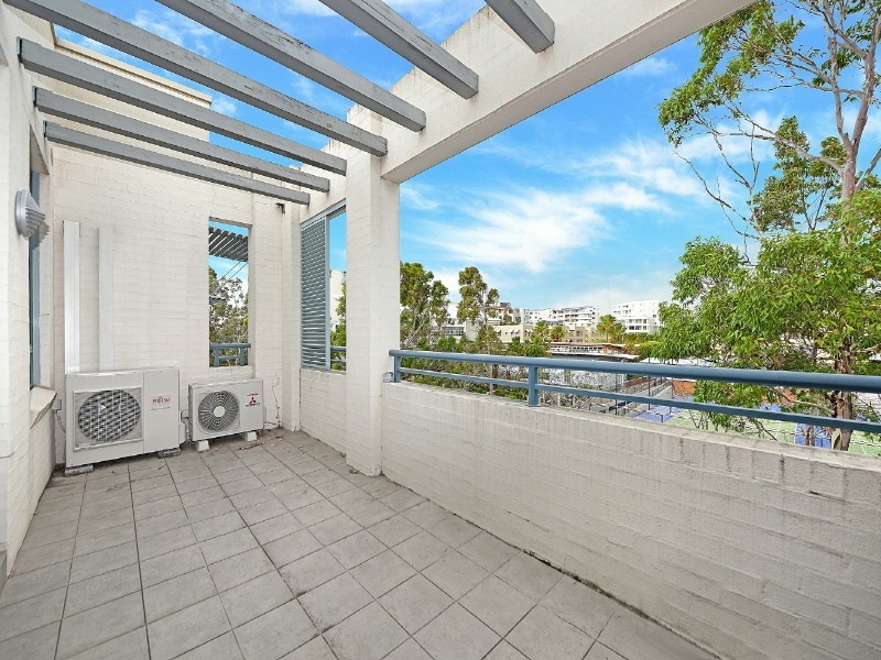 305/5 Corfu – Stromboli Strait, Wentworth Point NSW 2127