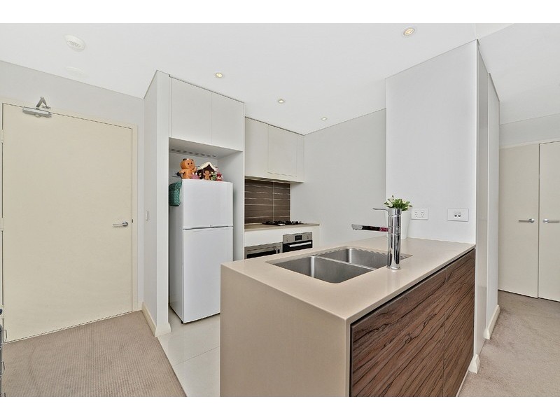 225/45 Amalfi Drive, Wentworth Point NSW 2127