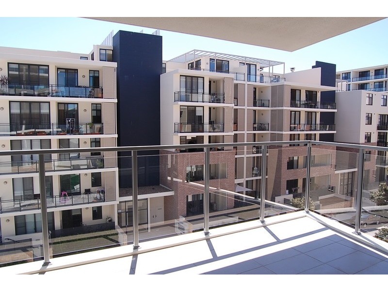 406/8 Marine Parade, Wentworth Point NSW 2127