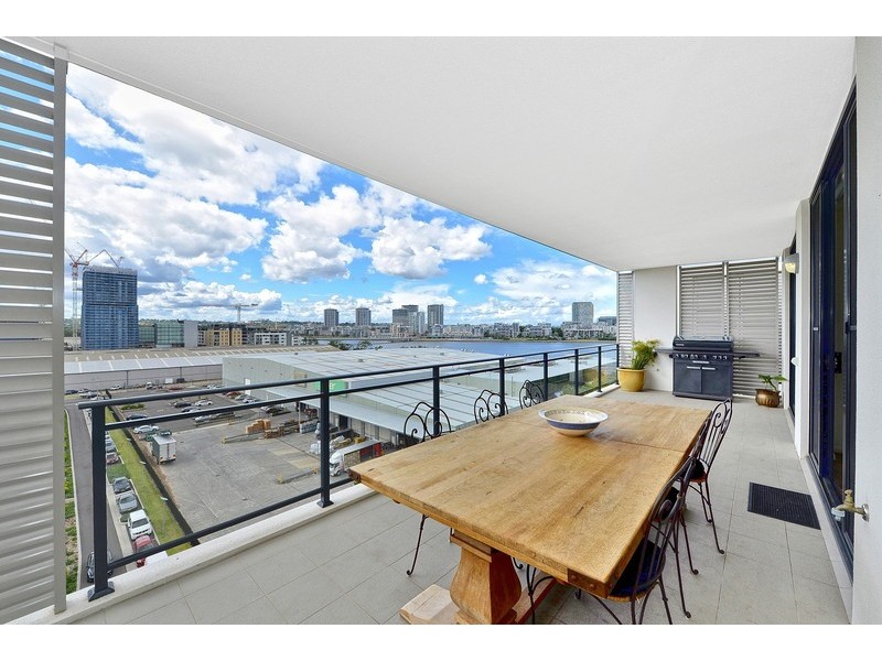808/22 Baywater Drive, Wentworth Point NSW 2127