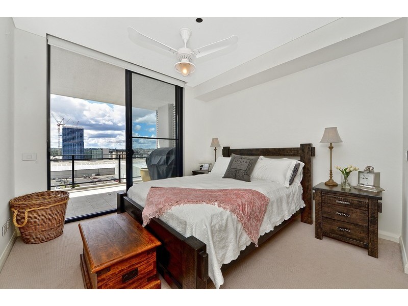 808/22 Baywater Drive, Wentworth Point NSW 2127
