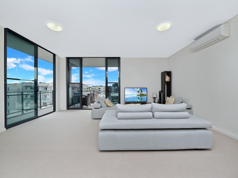 801/8 Baywater Drive, Wentworth Point NSW 2127
