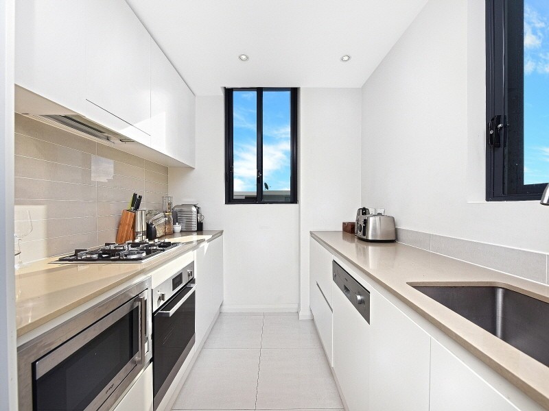 801/8 Baywater Drive, Wentworth Point NSW 2127