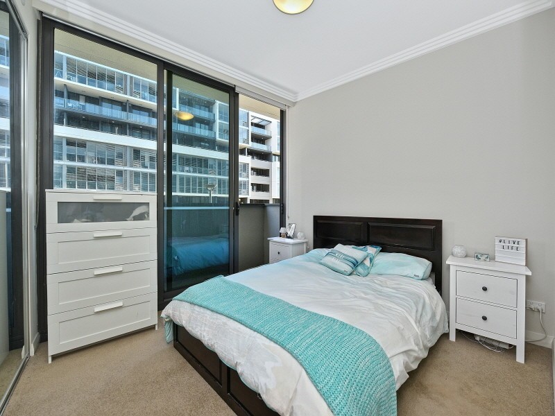 301/1 Footbridge Boulevard, Wentworth Point NSW 2127
