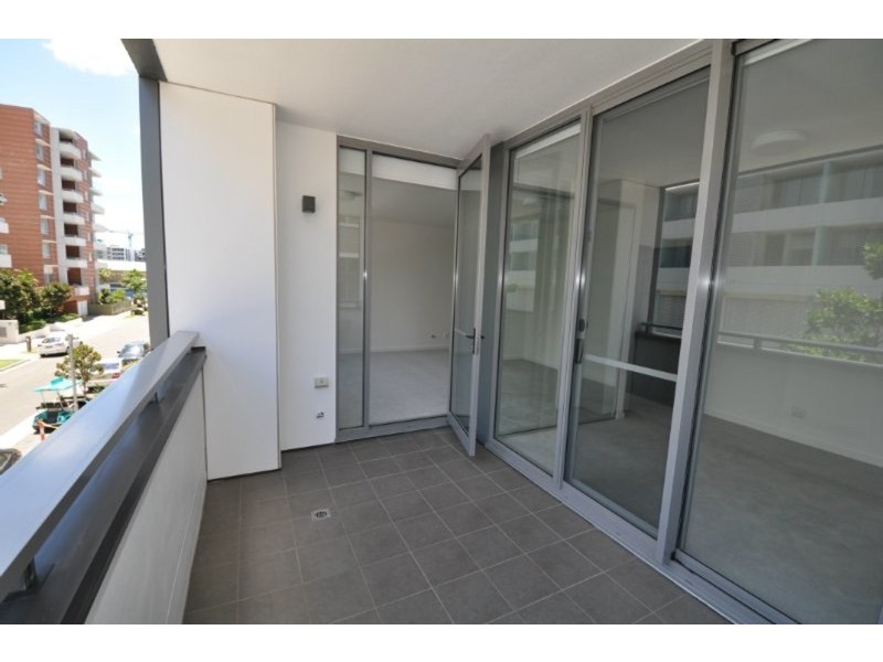 201/10 Savona Drive, Wentworth Point NSW 2127