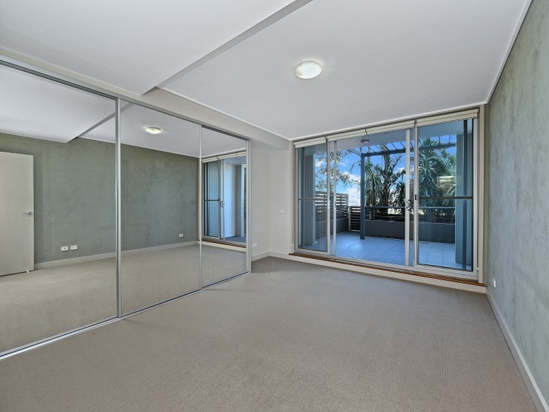 123/25 Bennelong Parkway, Wentworth Point NSW 2127