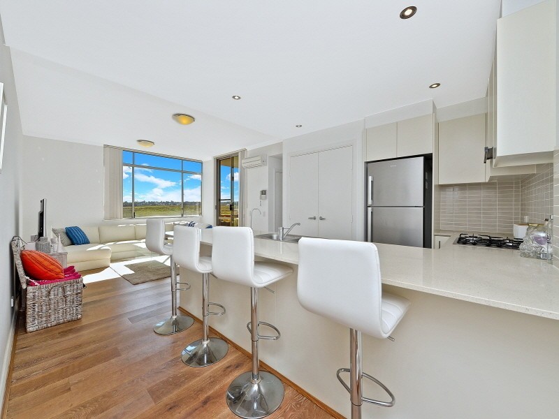 714/21 Hill Road, Wentworth Point NSW 2127