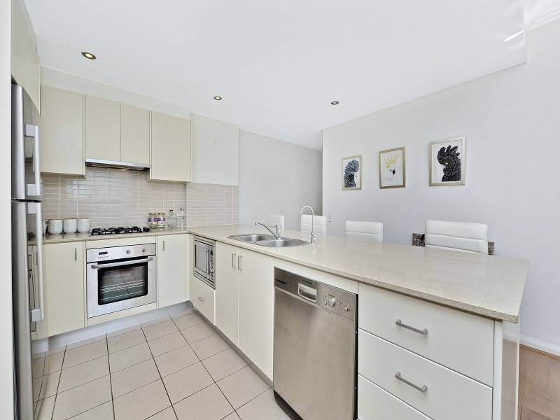 714/21 Hill Road, Wentworth Point NSW 2127