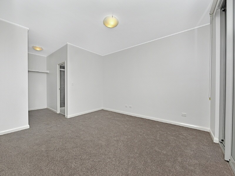 116/11 Lewis Avenue, Rhodes NSW 2138