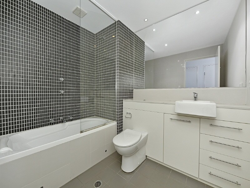 116/11 Lewis Avenue, Rhodes NSW 2138