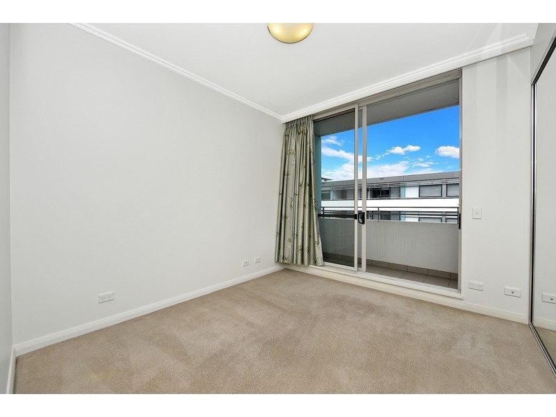 330/23 Savona Drive, Wentworth Point NSW 2127