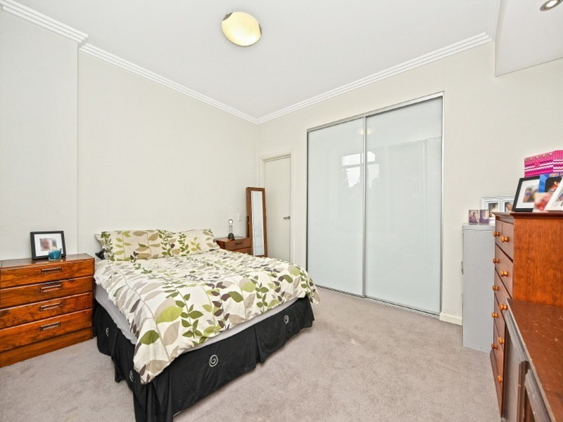 217/21 Hill Road, Wentworth Point NSW 2127