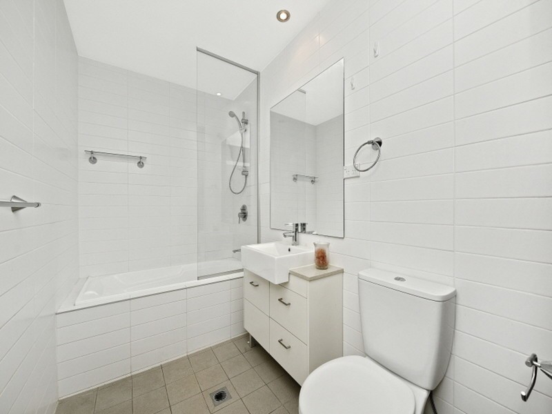 217/21 Hill Road, Wentworth Point NSW 2127