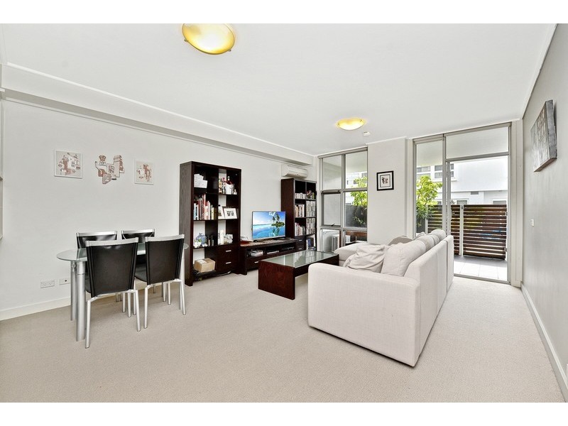 122/25 Bennelong Parkway, Wentworth Point NSW 2127
