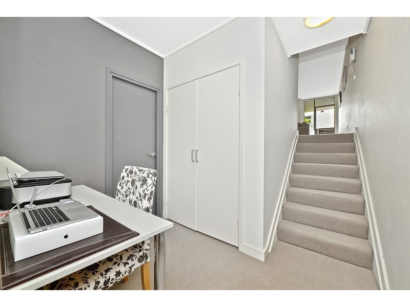 122/25 Bennelong Parkway, Wentworth Point NSW 2127