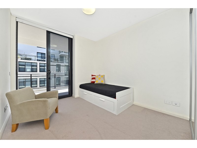 423/22 Baywater Drive, Wentworth Point NSW 2127