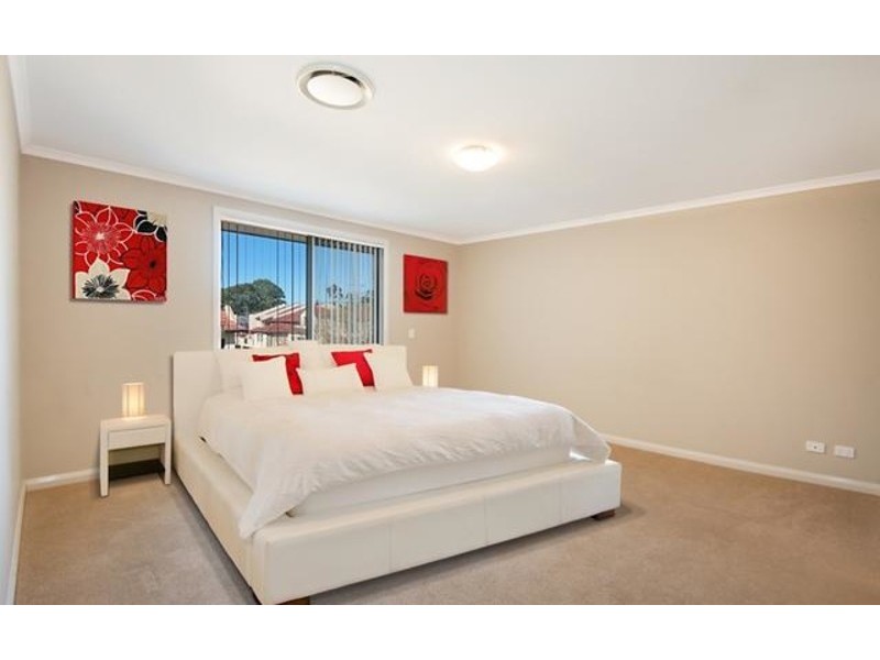 7 Peartree Circuit, West Pennant Hills NSW 2125