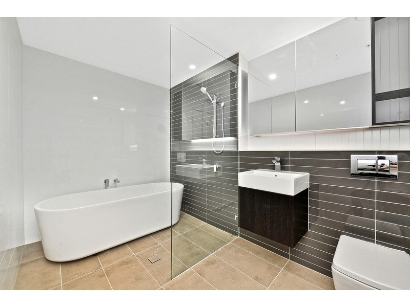 B314/13 Verona Drive, Wentworth Point NSW 2127