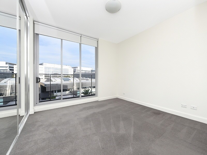 601/10 Rider Boulevard, Rhodes NSW 2138