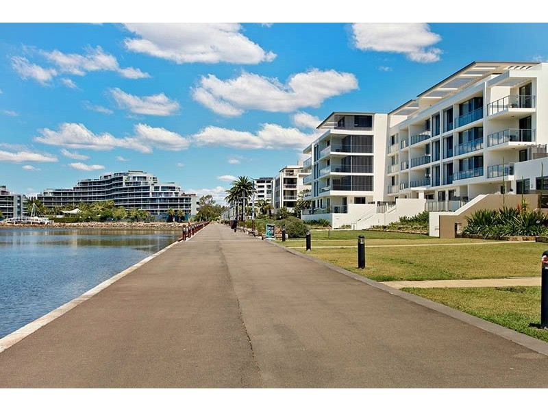 One Bedroom Apartments, Wentworth Point NSW 2127